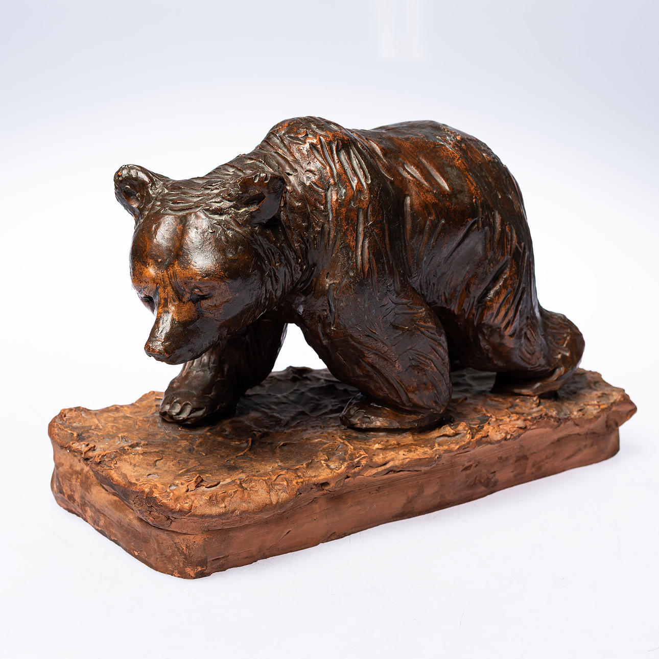 SCULPTURE, ceramic, bear, Harry Tilgman, signed.