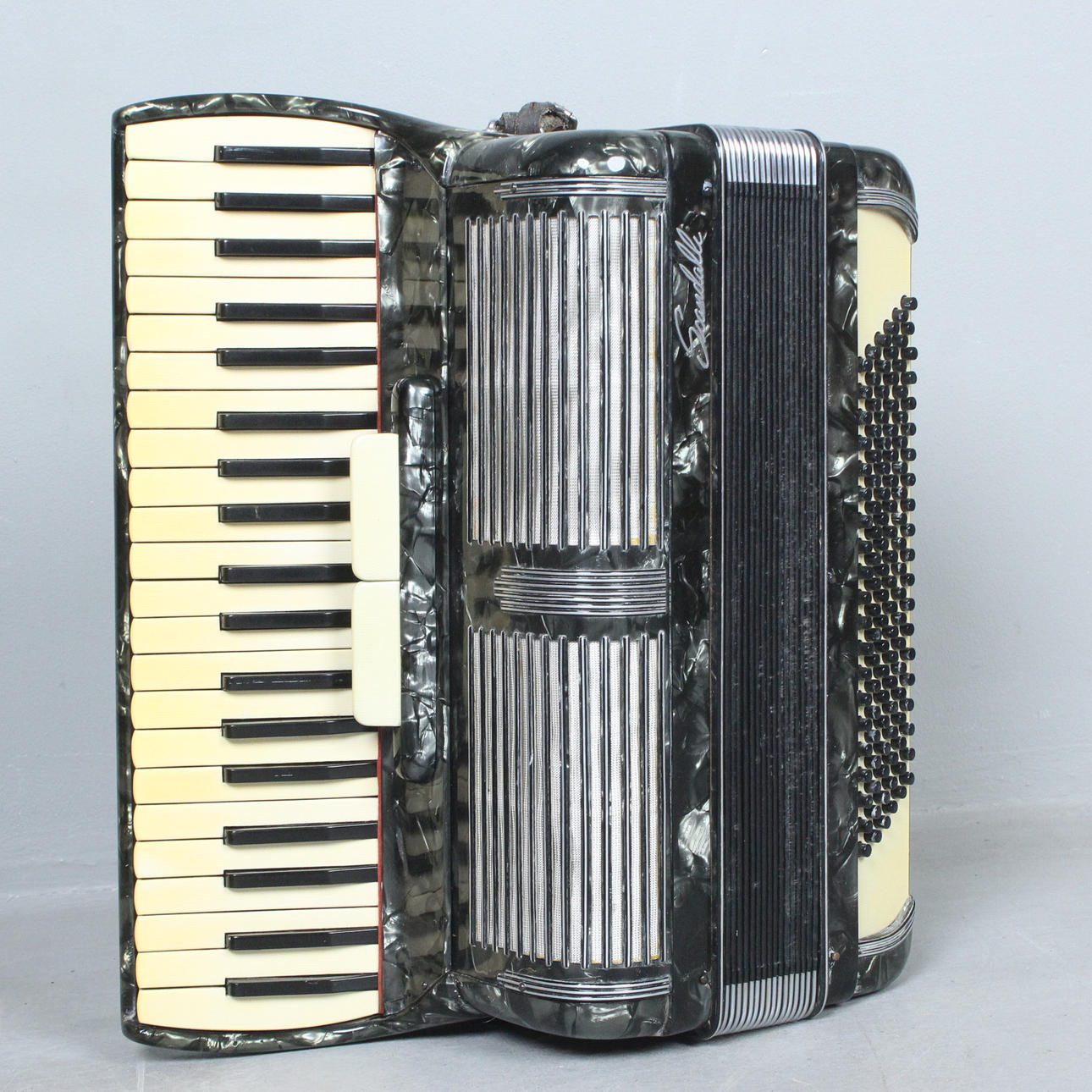 accordion, Scandalli.