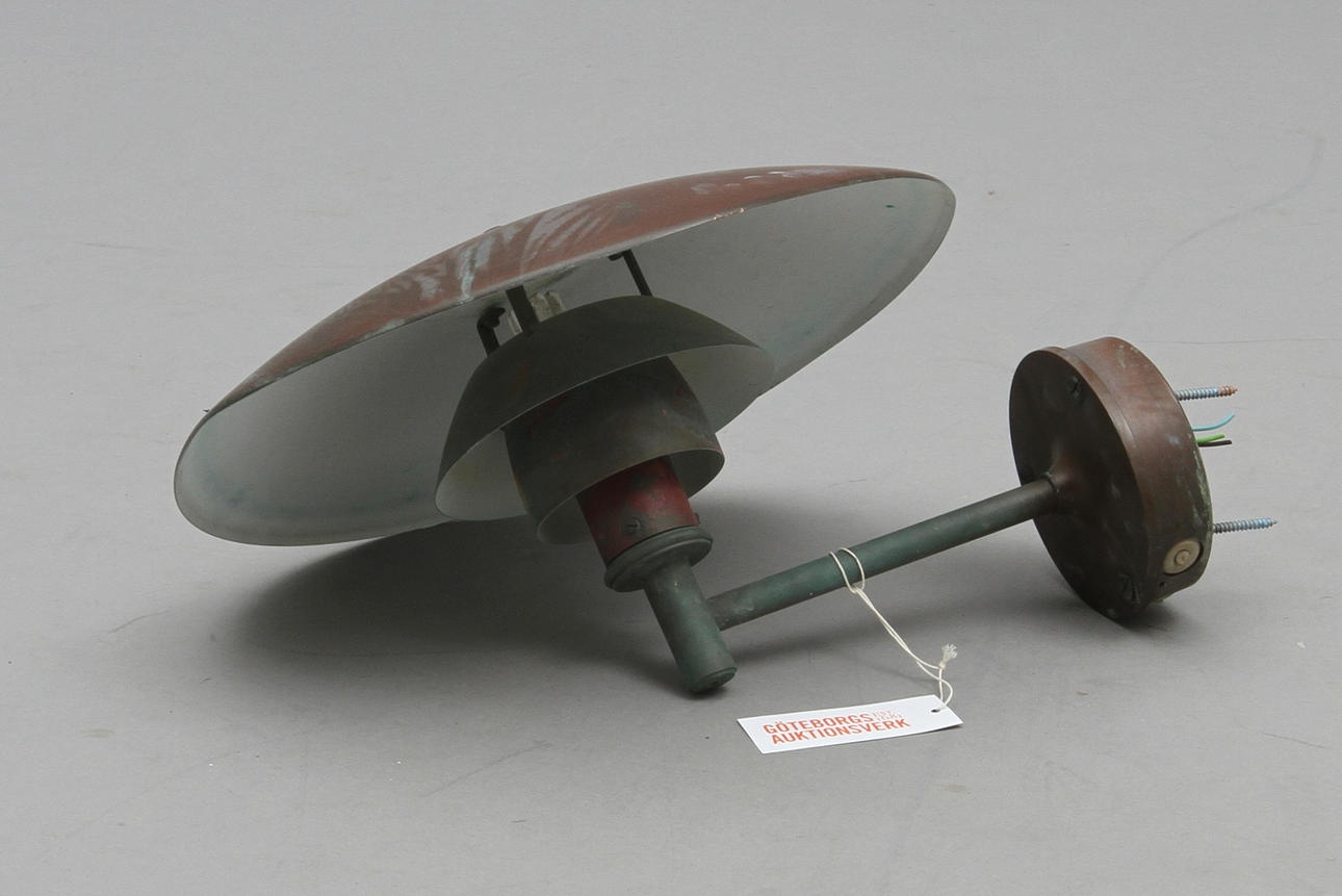 YTTERBELYSNING "PH VÄGG", koppar. Poul Henningsen för Louis Poulsen, Danmark.