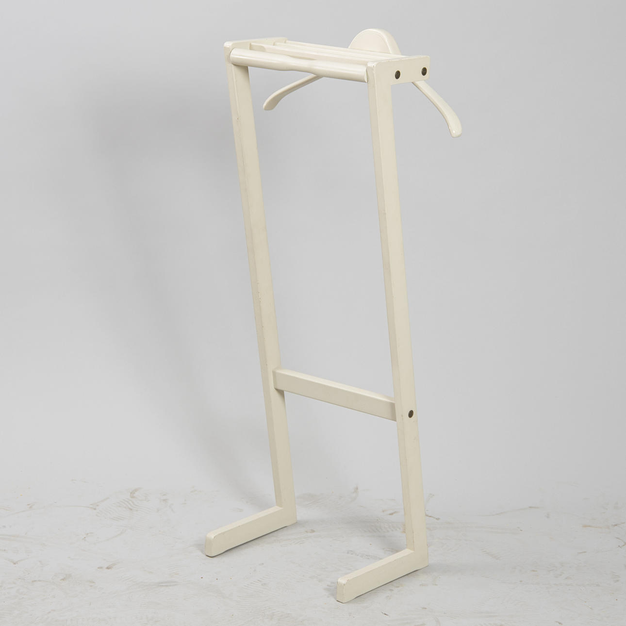 HERRBETJÄNT, gråmålad, 1960/70-tal.