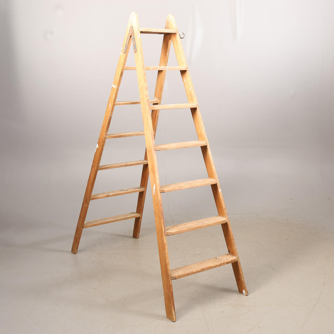 STEGE, trä, första del.