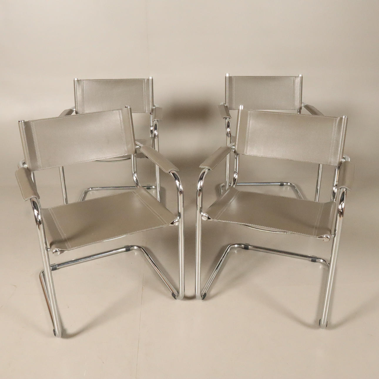 CHAIRS 4 Bauhaus style.