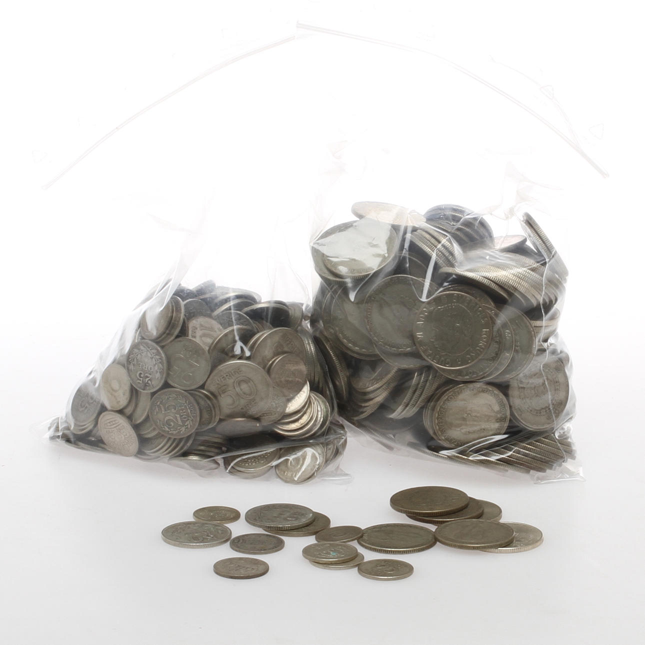 MYNT, 10, 25, 50 öre - 1 kr, Sverige, 40-60% silver.