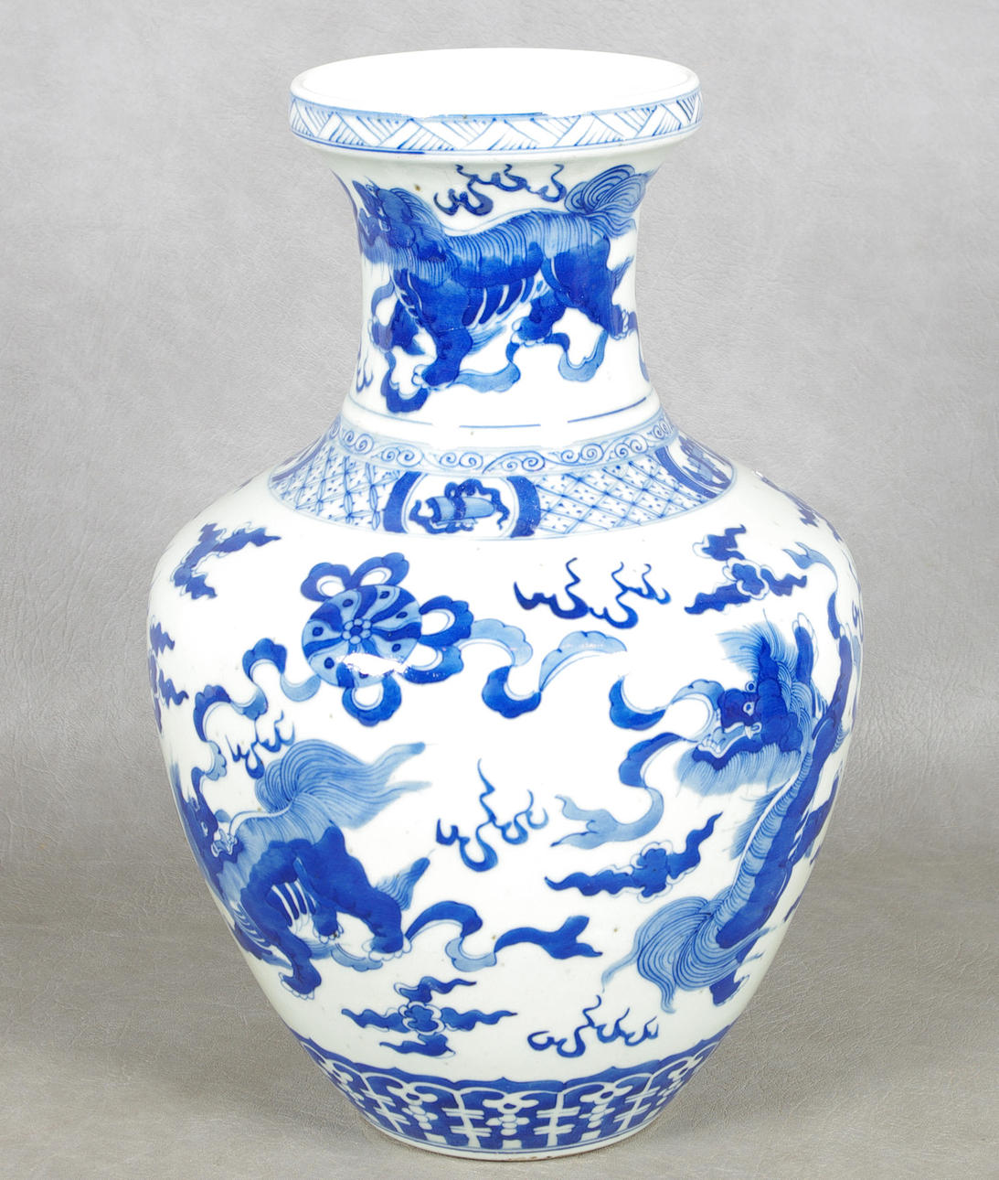 VAS, Kina, 1900-tal.