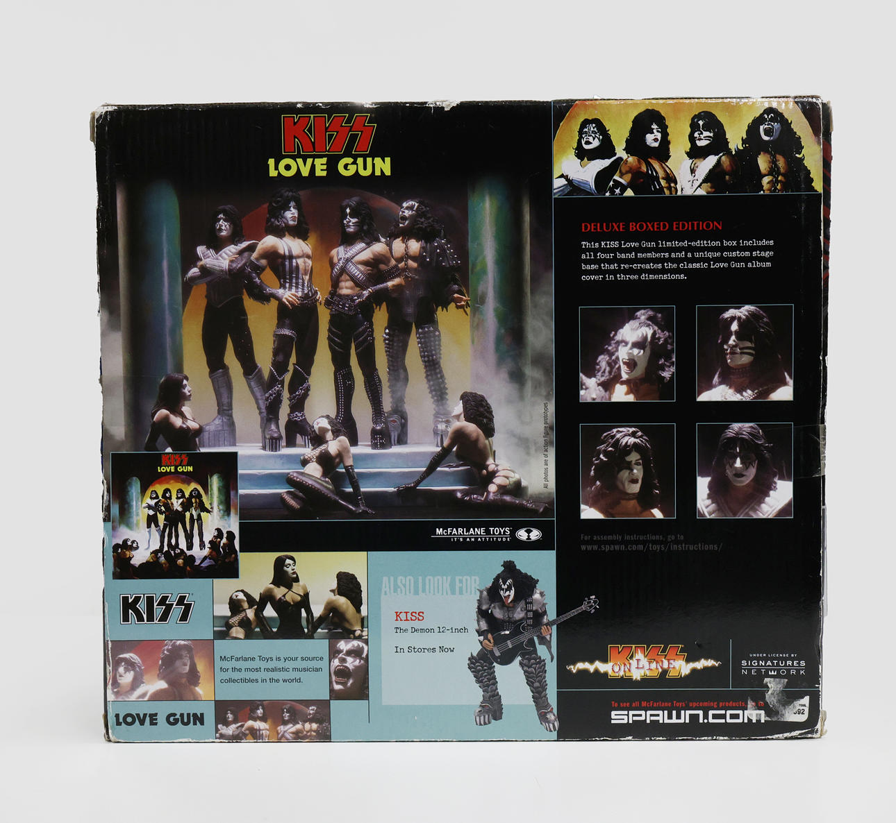 KISS LOVE GUN DELUXE BOXED SET, SIGNED. Collectables - Music