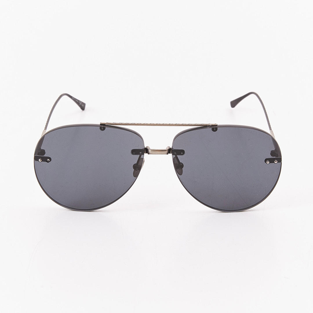 BOTTEGA VENETA, sunglasses.