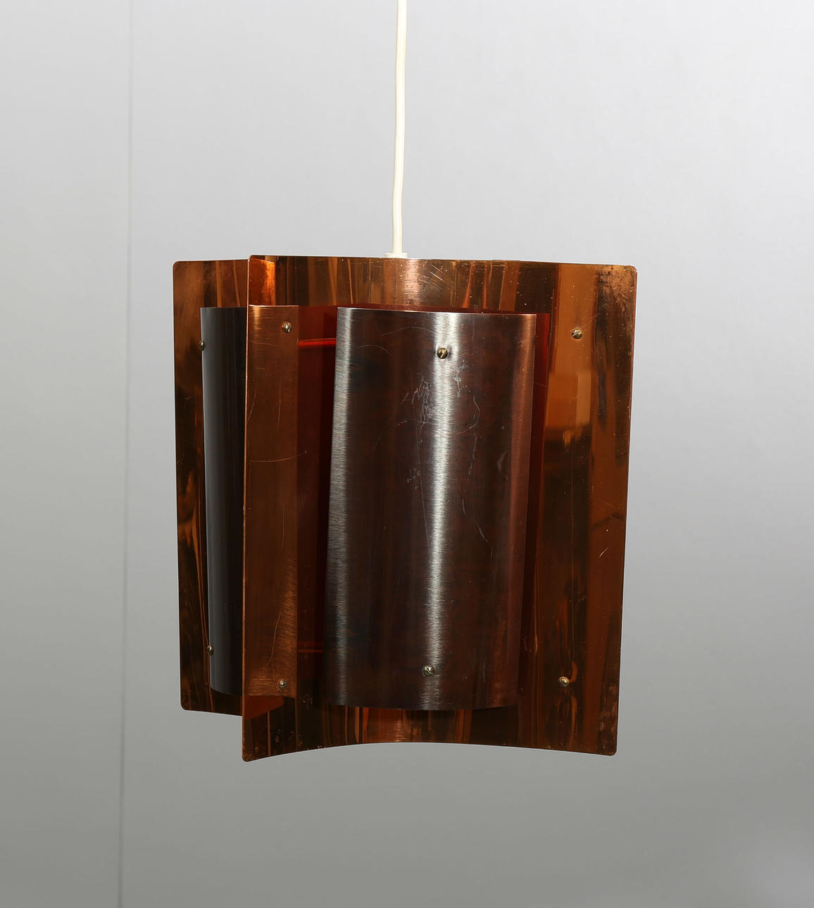 TAKLAMPA, koppar och svärtad metall, 1960-70-tal.