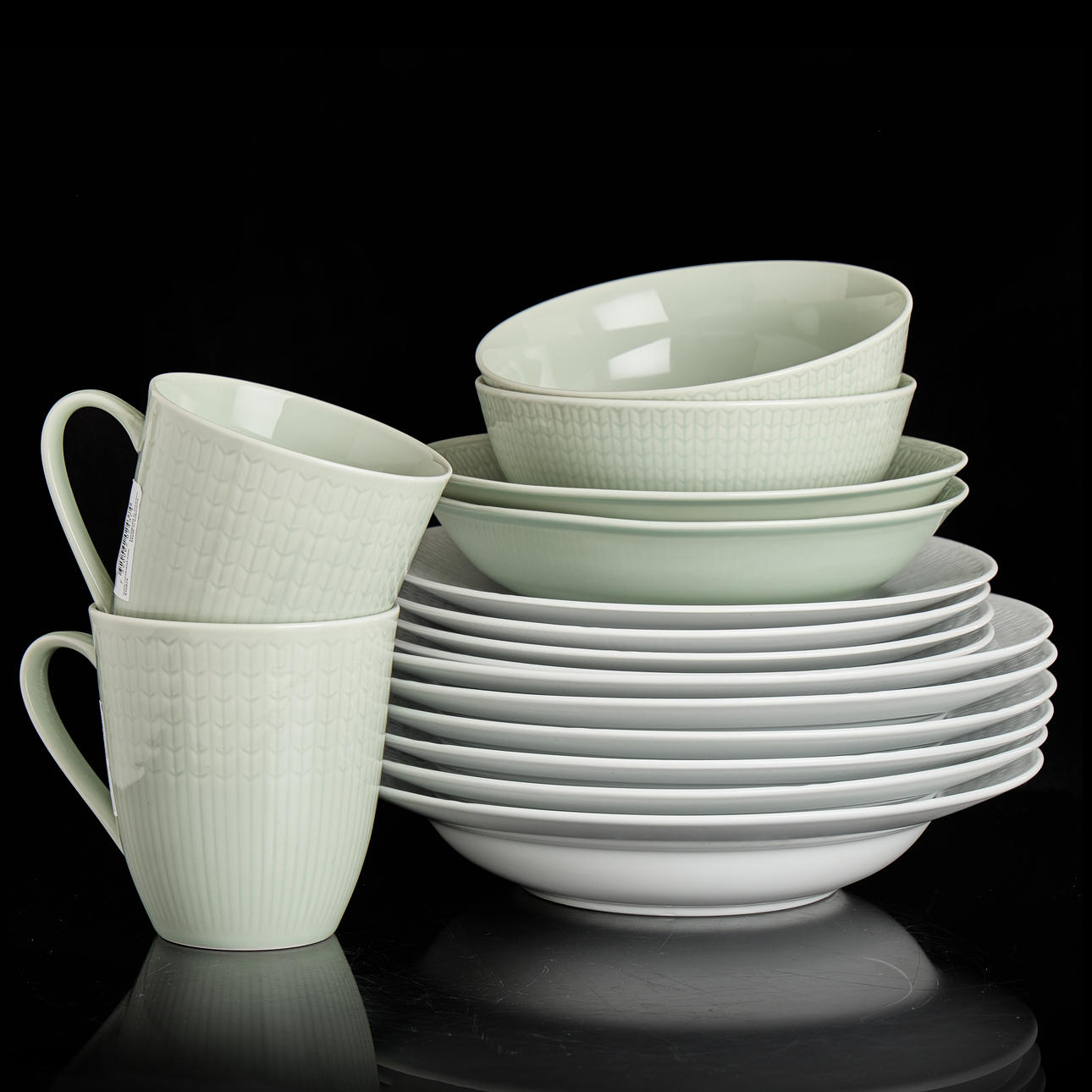 A 14-piece tableware set, “SWEDISH GRACE”, LOUISE ADELBORG.