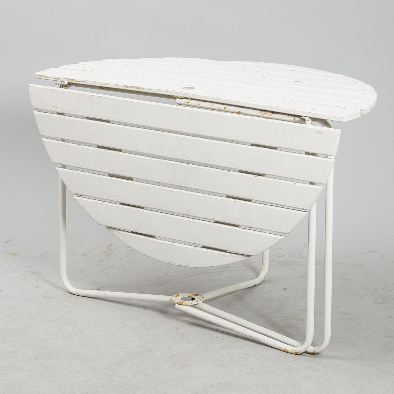 TRÄDGÅRDSBORD, trä/smide, 1900-talets mitt.