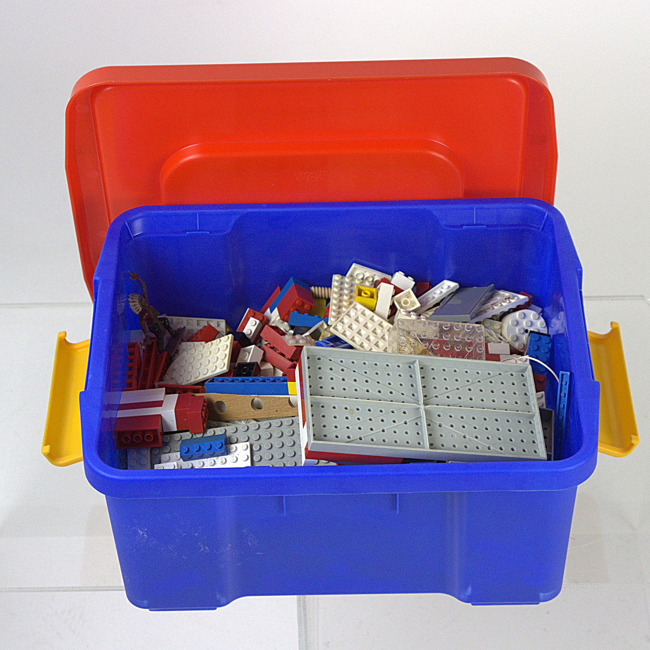 LEGO, mixed pieces, in plastic box.