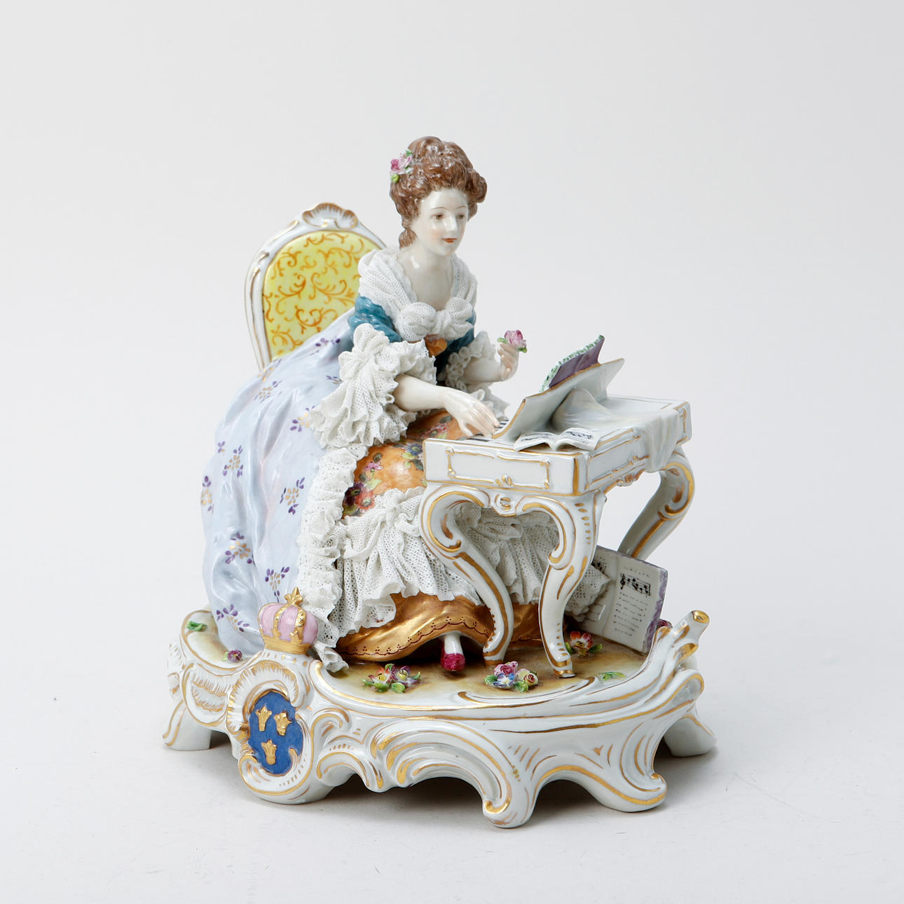 FIGUR, tysk porcelæn.