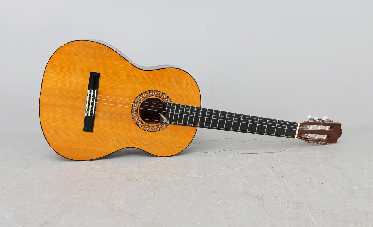 GITARR, Husets gitarr, Gitarren i Göteborg AB.