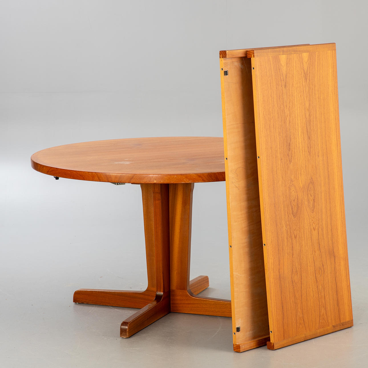 Teak dining table + 2 extension plates, Denmark, 1960s.