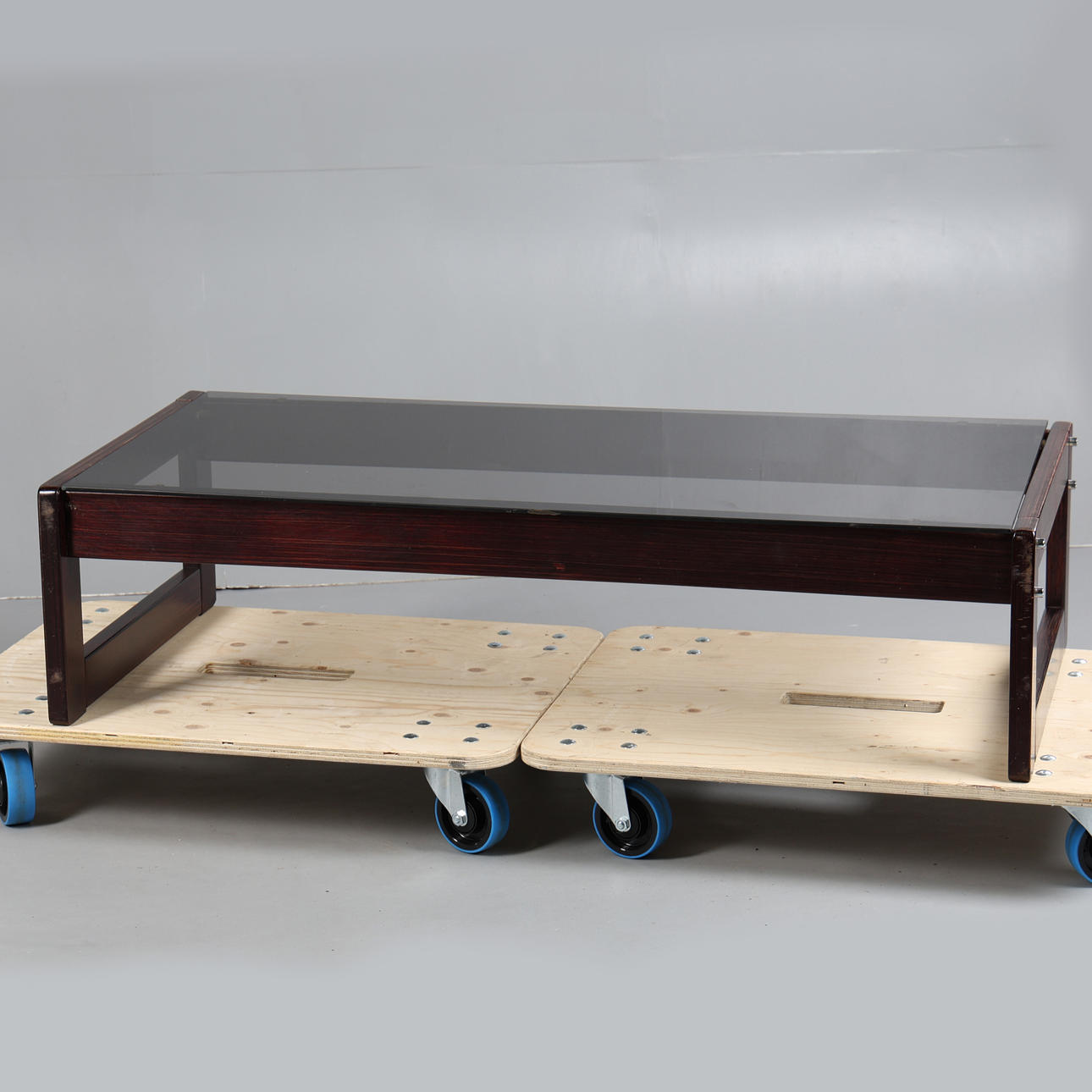 PERCIVAL LAFER (B. 1936). A MODEL MP105 COFFEE TABLE.