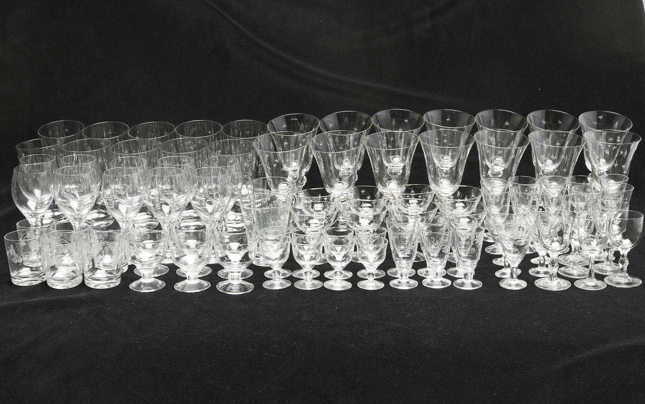 GLASSERVIS, 44 delar.