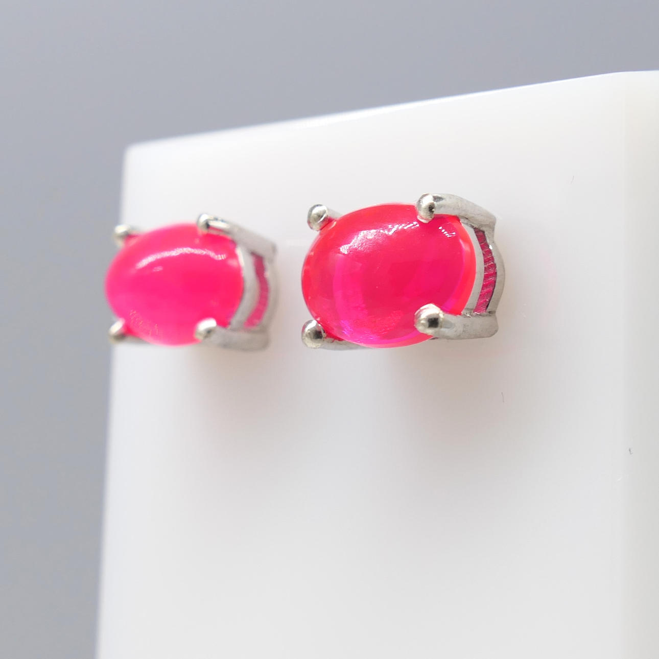 BUBBLEGUM PINK OPAL silver studs.
