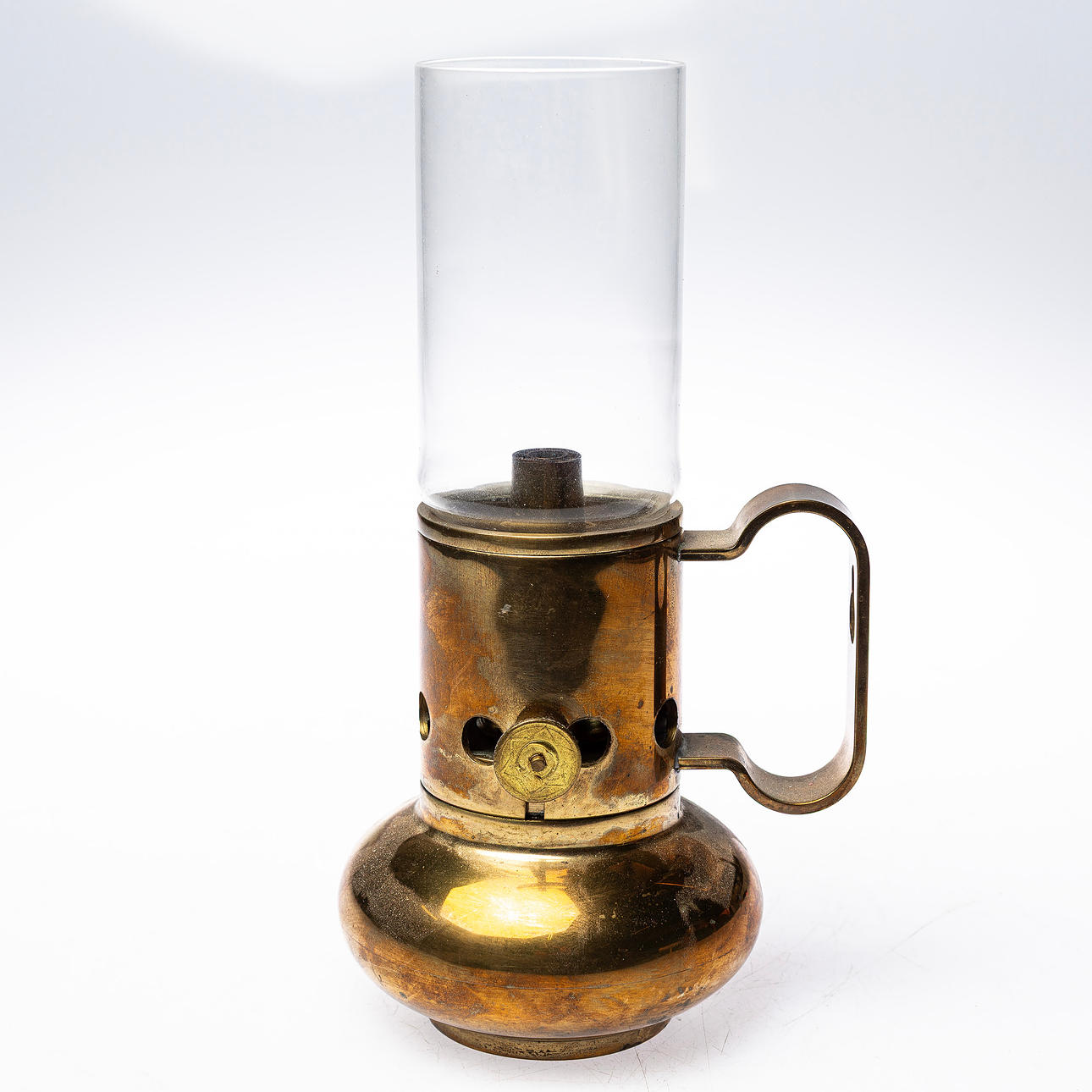 A brass dining table lamp, Landskrona, 1982.