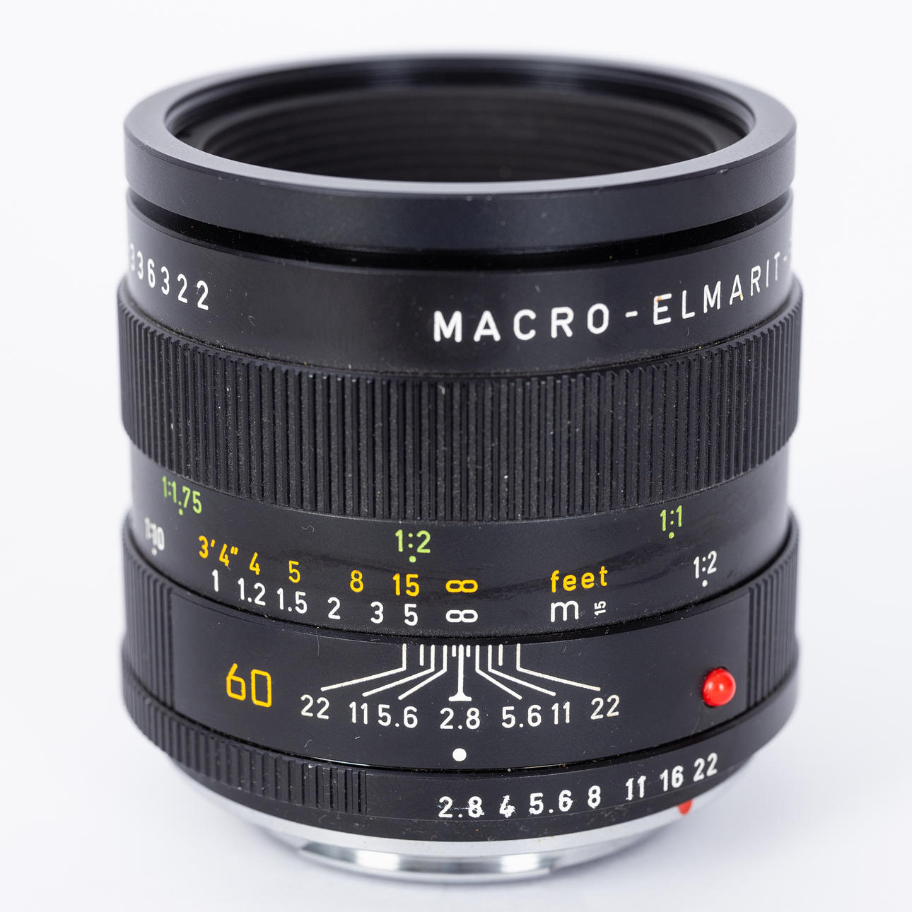 Leitz Wetzlar Macro - Elmarit - R 1.2,8 / 60mm 2 cam Version ( SN 3336322 ).