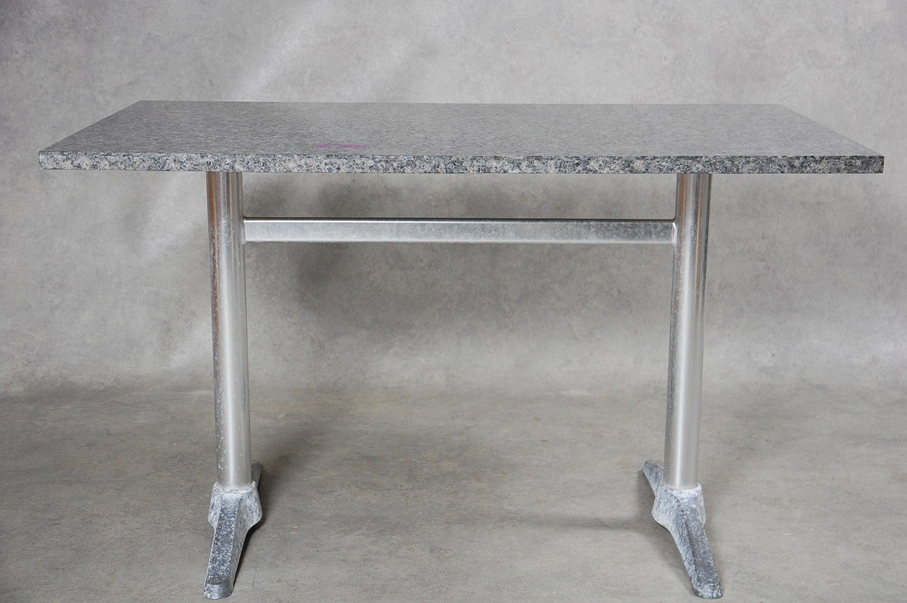 TRÄDGÅRDSBORD, stenplattor.