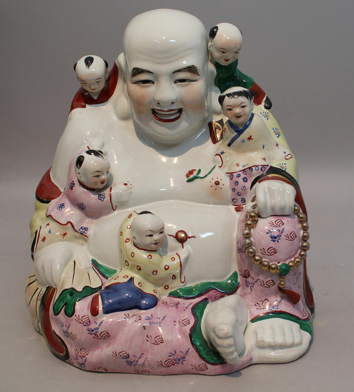 BUDDHA i porslin. Japan, 1950/60-tal.