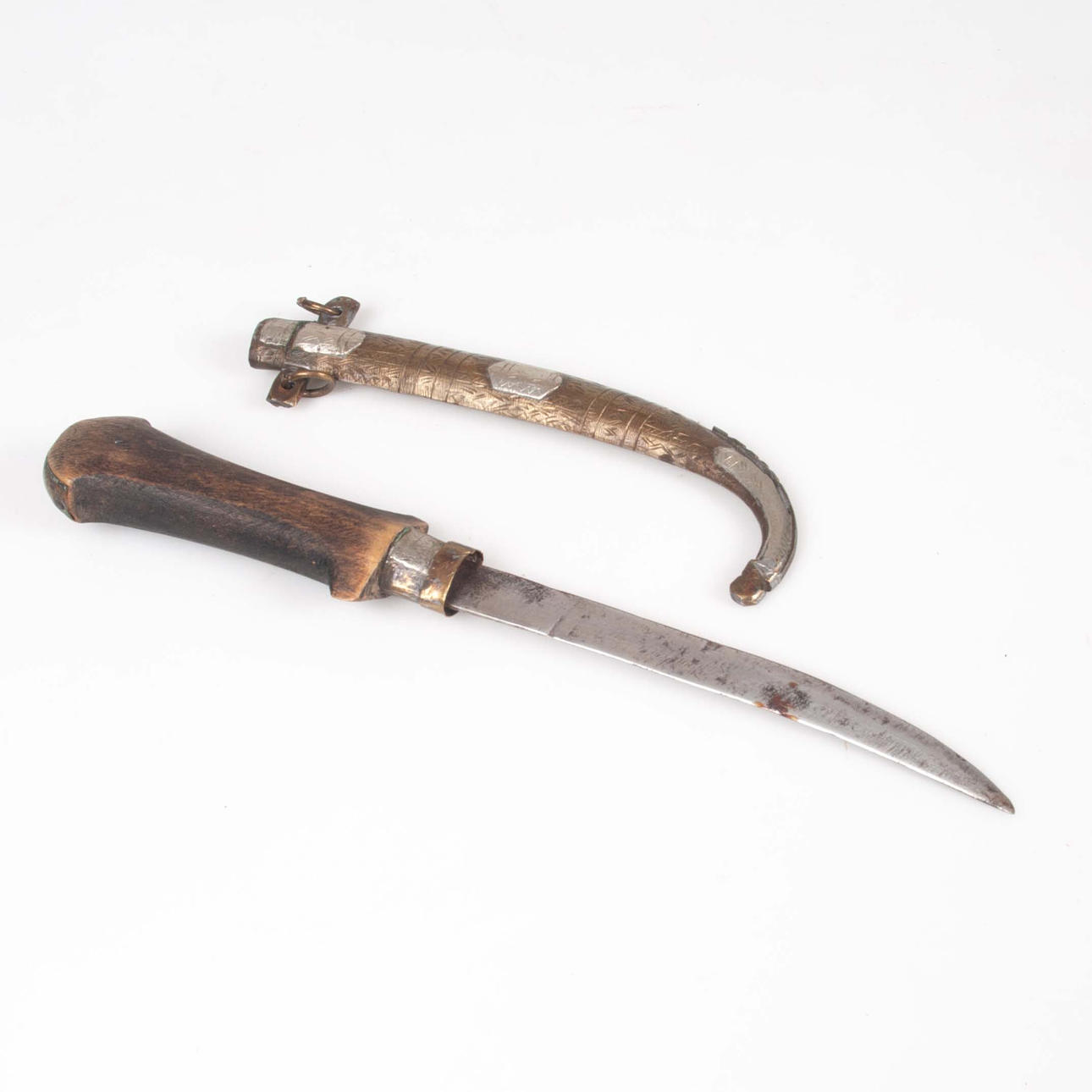 ORIENTAL DAGGER — simple jambiya, 20th century.