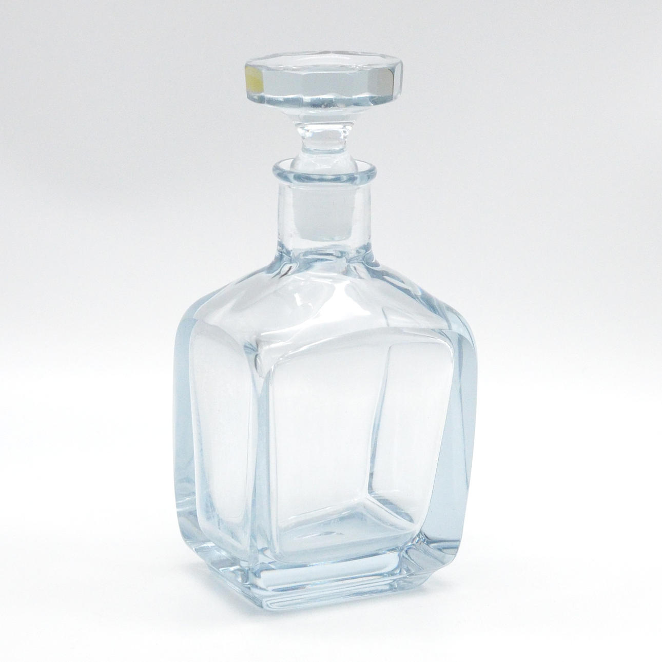 DECANTER WITH STOPPER, LIGHT BLUE CRYSTAL GLASS, RECTANGULAR BASIC SHAPE, SCANDINAVIAN, MID-20TH CENTURY.