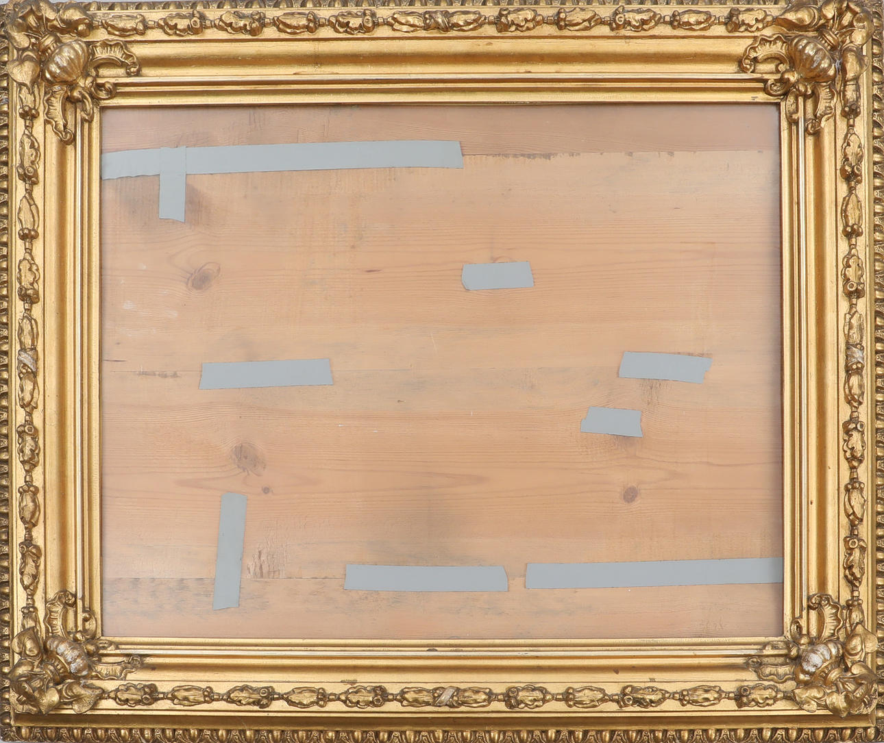 Picture frame, gilded with glass.