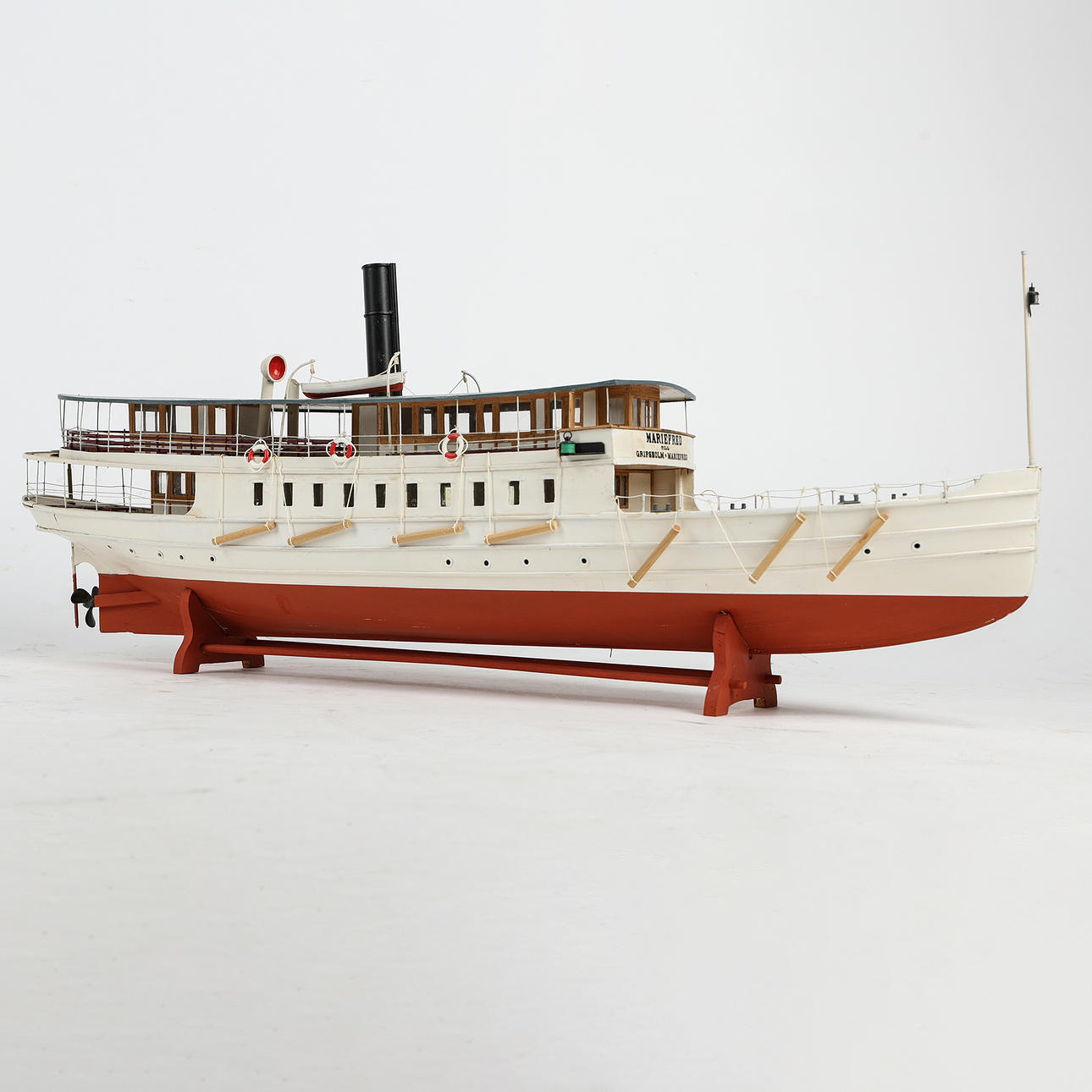 Modellboot „Gripsholm Mariefred“.