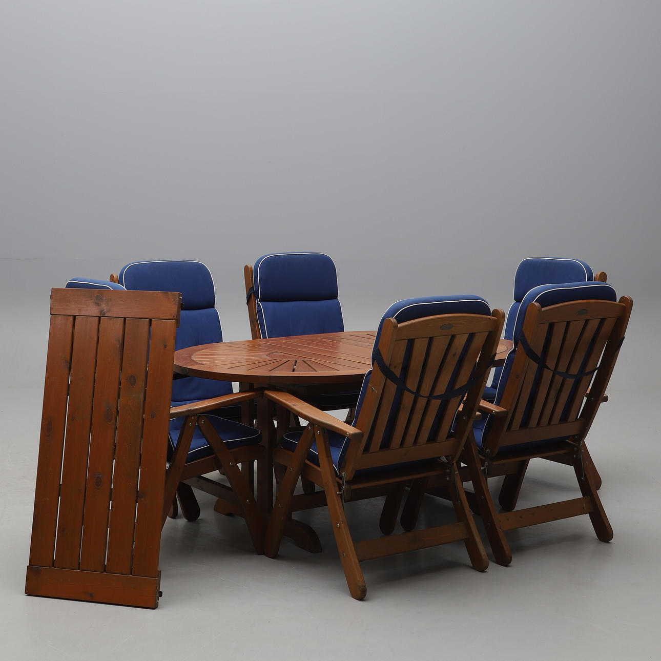 GARDEN GROUP, 7 pieces, Brafab.