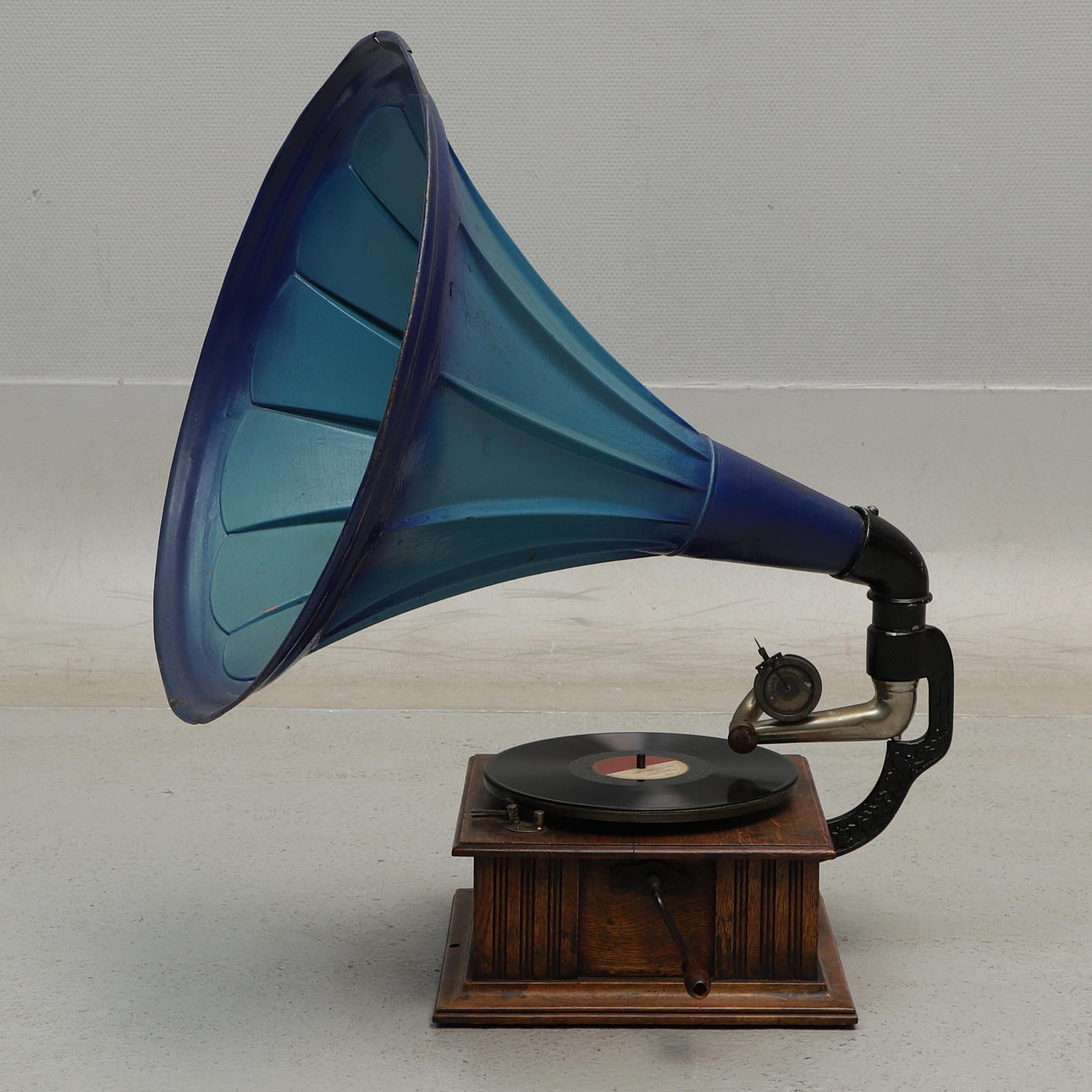TRATTGRAMOPHONE, early 20th century.