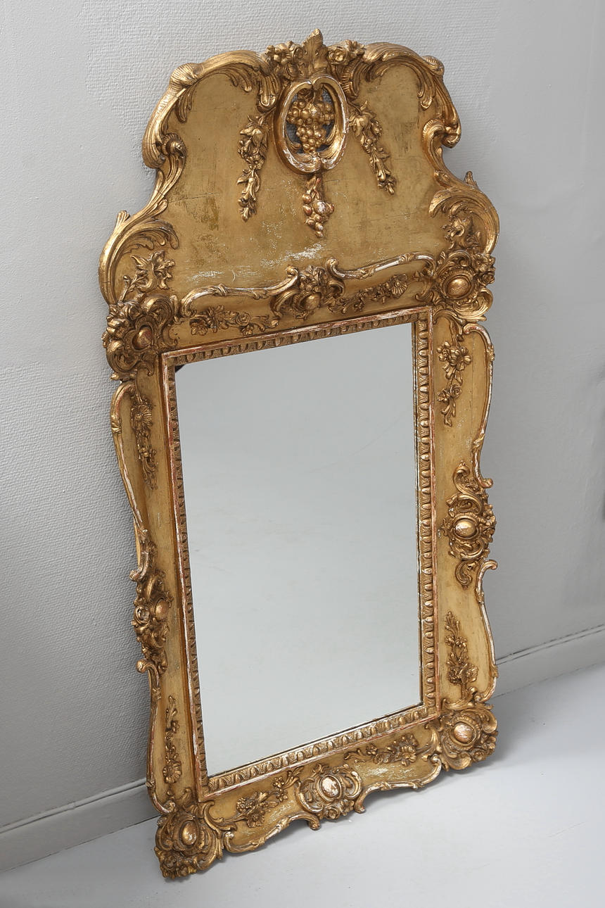 A 19th century neo-rococo mirror.