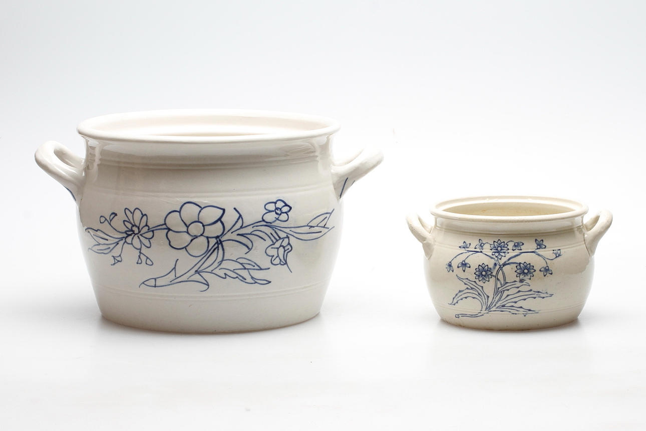 KRUKOR, 2 st, stenmassa, Gustafsberg och Rörstrand.