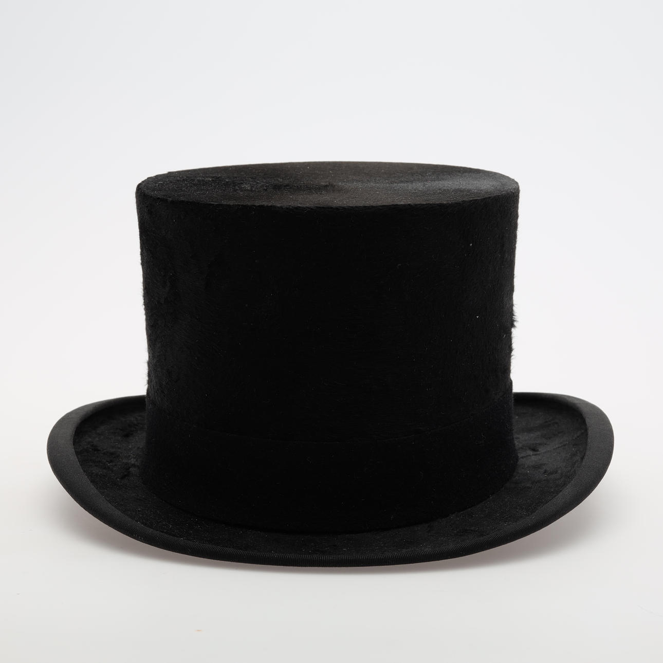 HATTU tuhkassa, Gustaf Nilsson Lund.