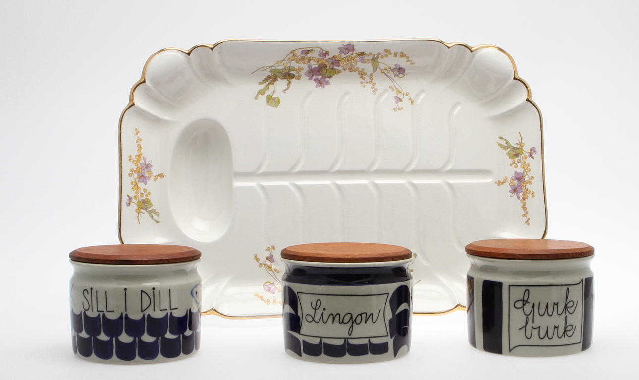 STEKFAT "VIOLA", Gustavsberg och SPECERIBURKAR, 3 st, Marianne Westman, Rörstrand.