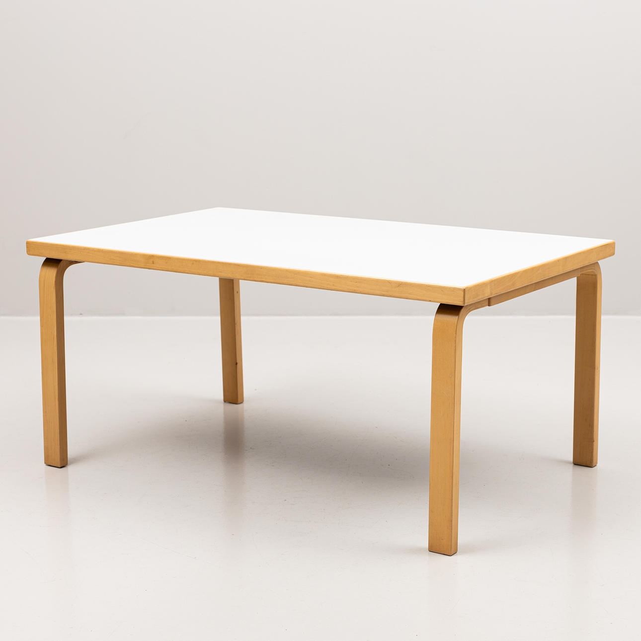 COFFEE TABLE, Alvar Aalto.