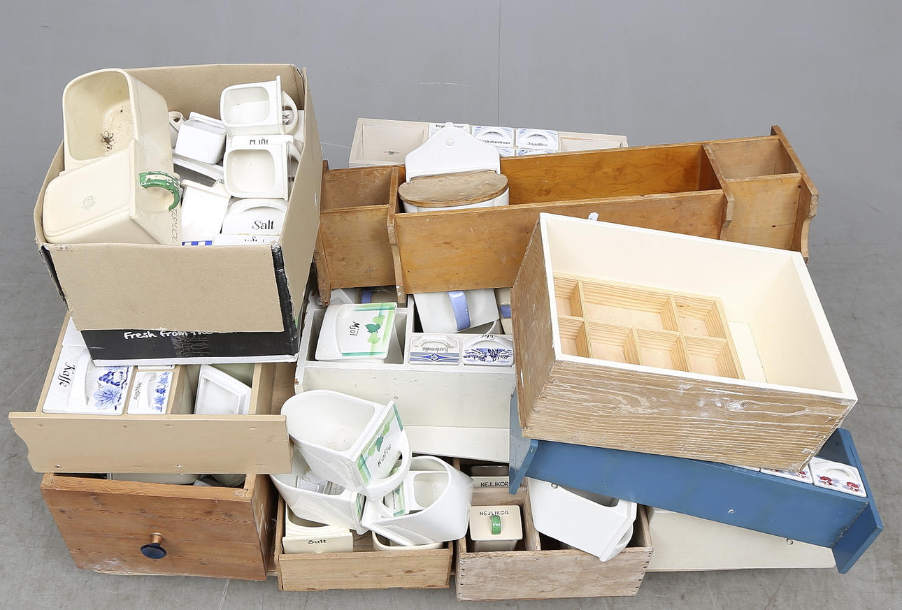 KRYDD- OCH SPECERIBURKAR, 1900-tal.