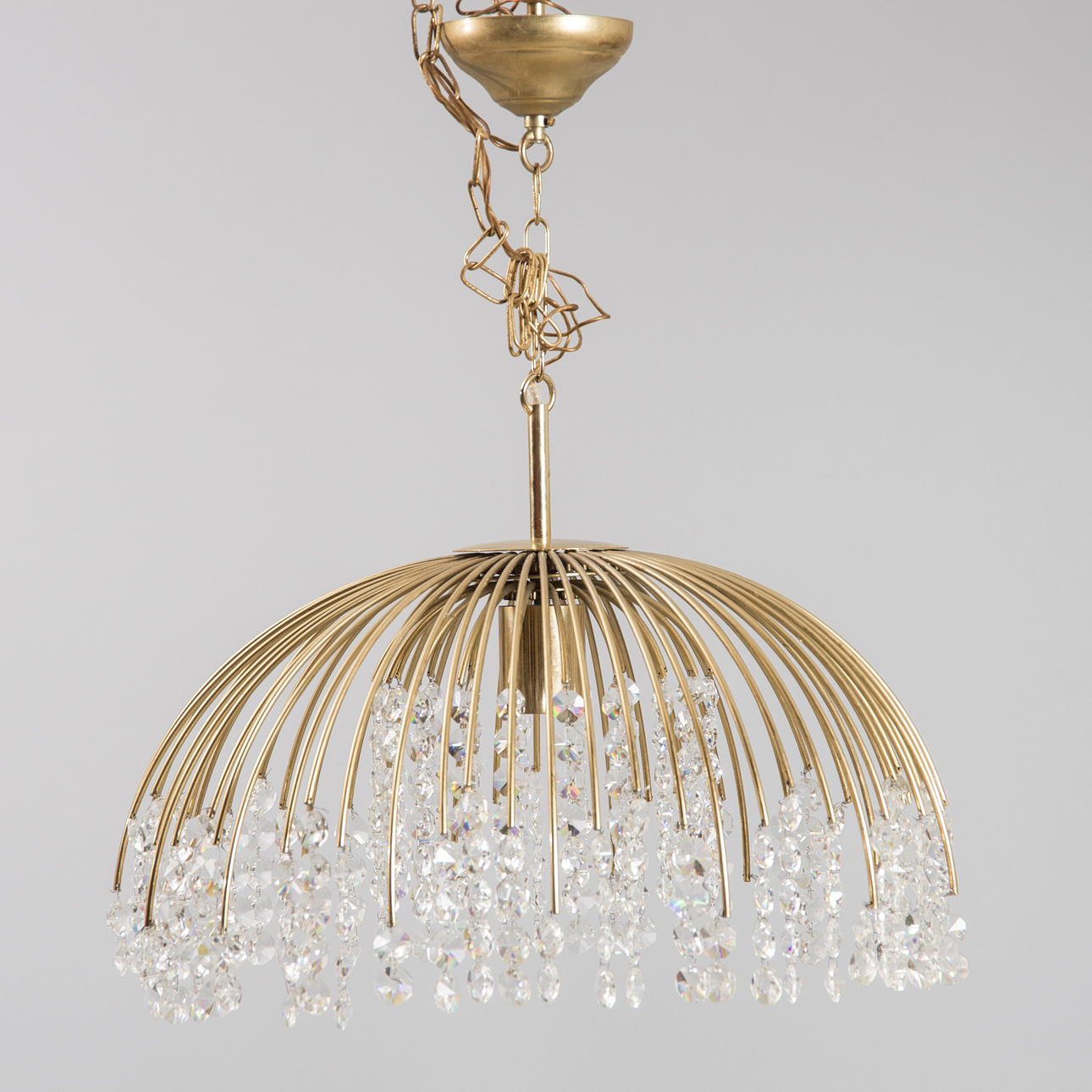 TAKLAMPA med prismor, modern design, mässing, sent 1900-tal.