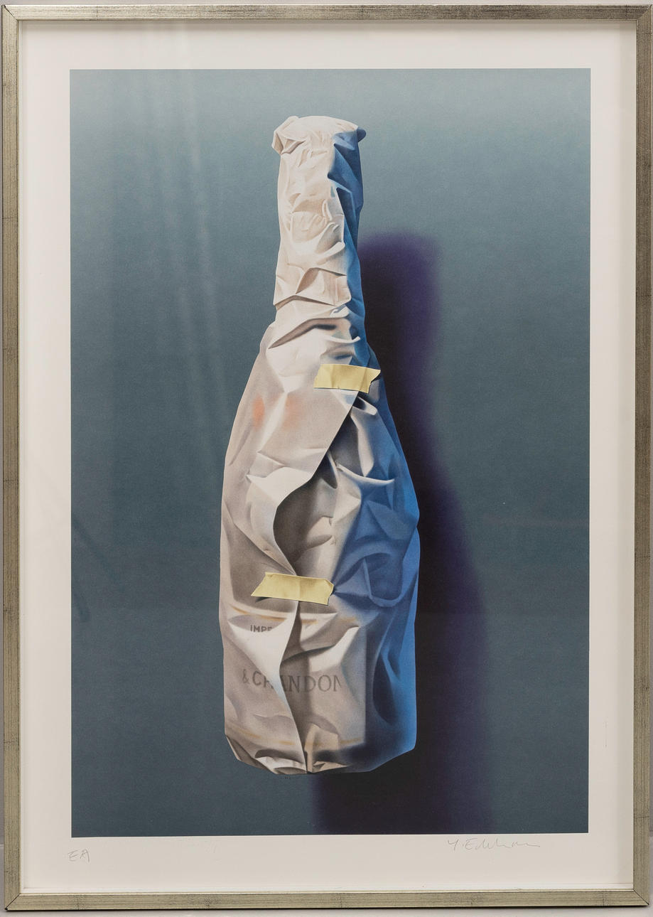 YRJÖ EDELMANN. Wrapped Moët & Chandon bottle, colour lithograph, signed, EA edition.