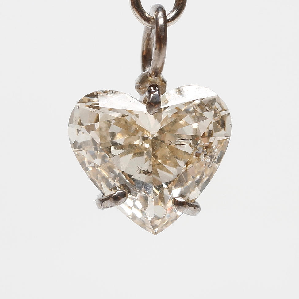 HÄNGE, 18k, vitguld, hjärtslipad diamant 1,73ct.