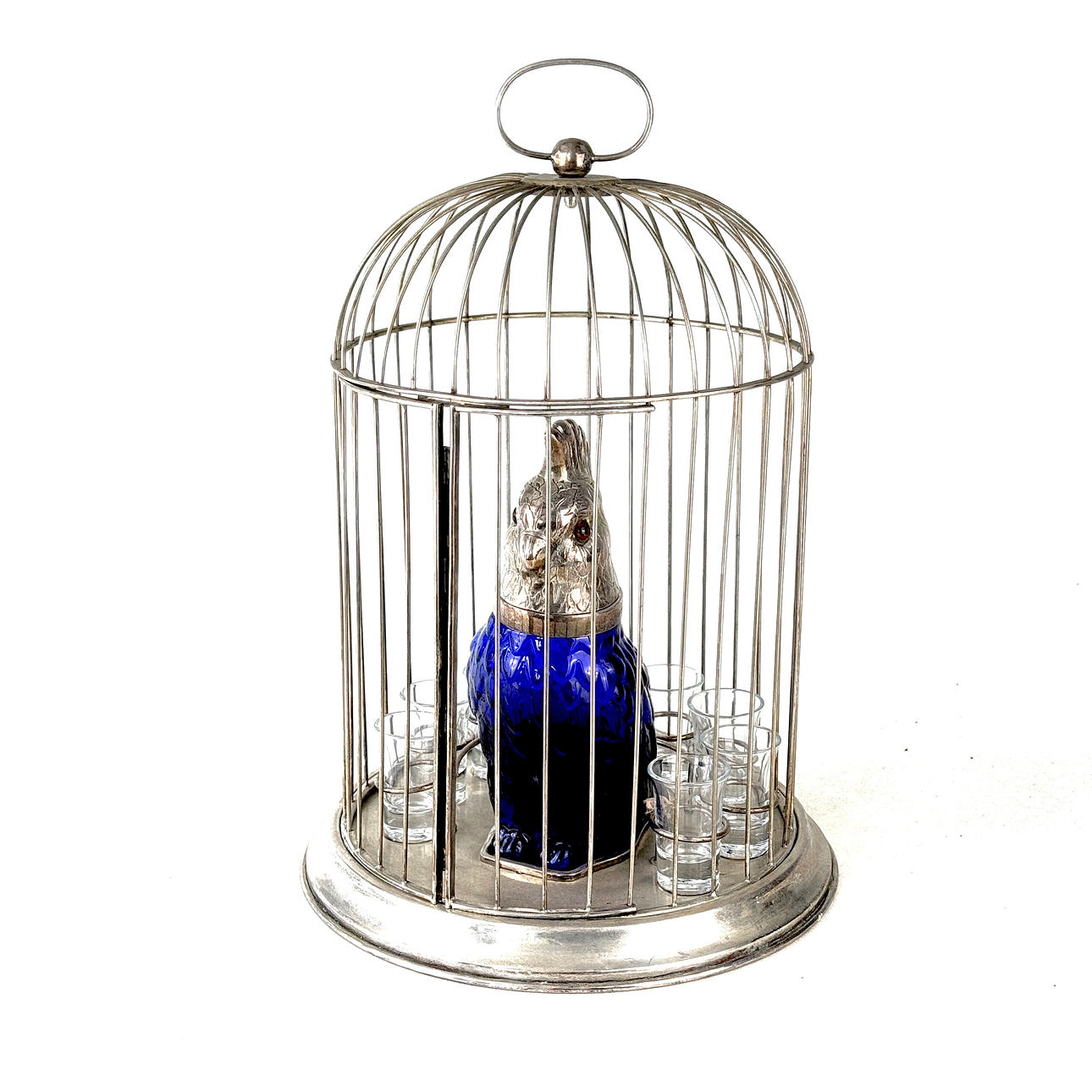 SILVER PLATE MOUNTED DECANTER AND GLASSES.