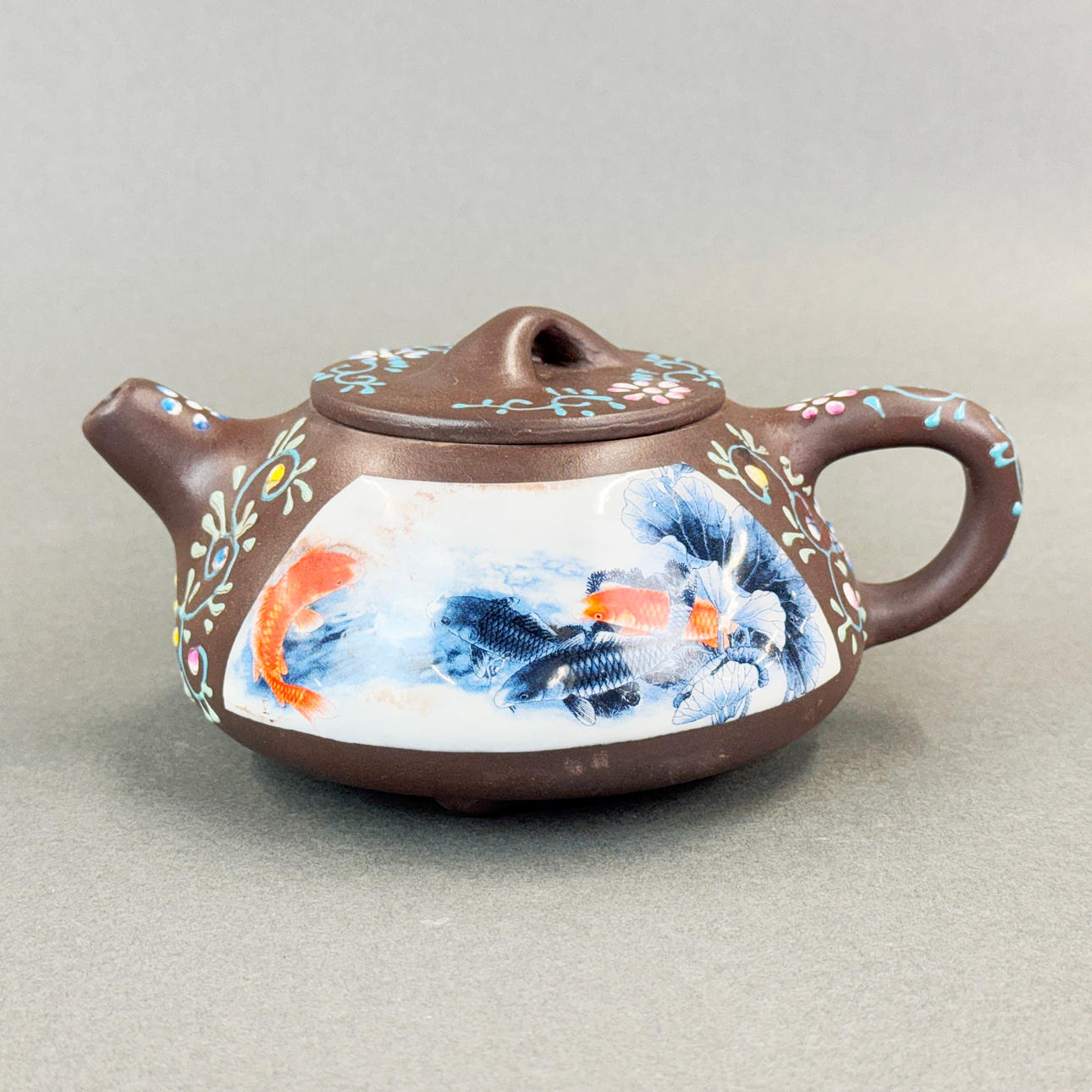 CHINESE GLAZED TERRACOTTA TEAPOT.