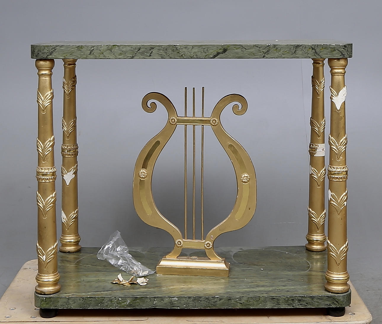 KONSOLBORD, empirestil, 1800/1900-tal.