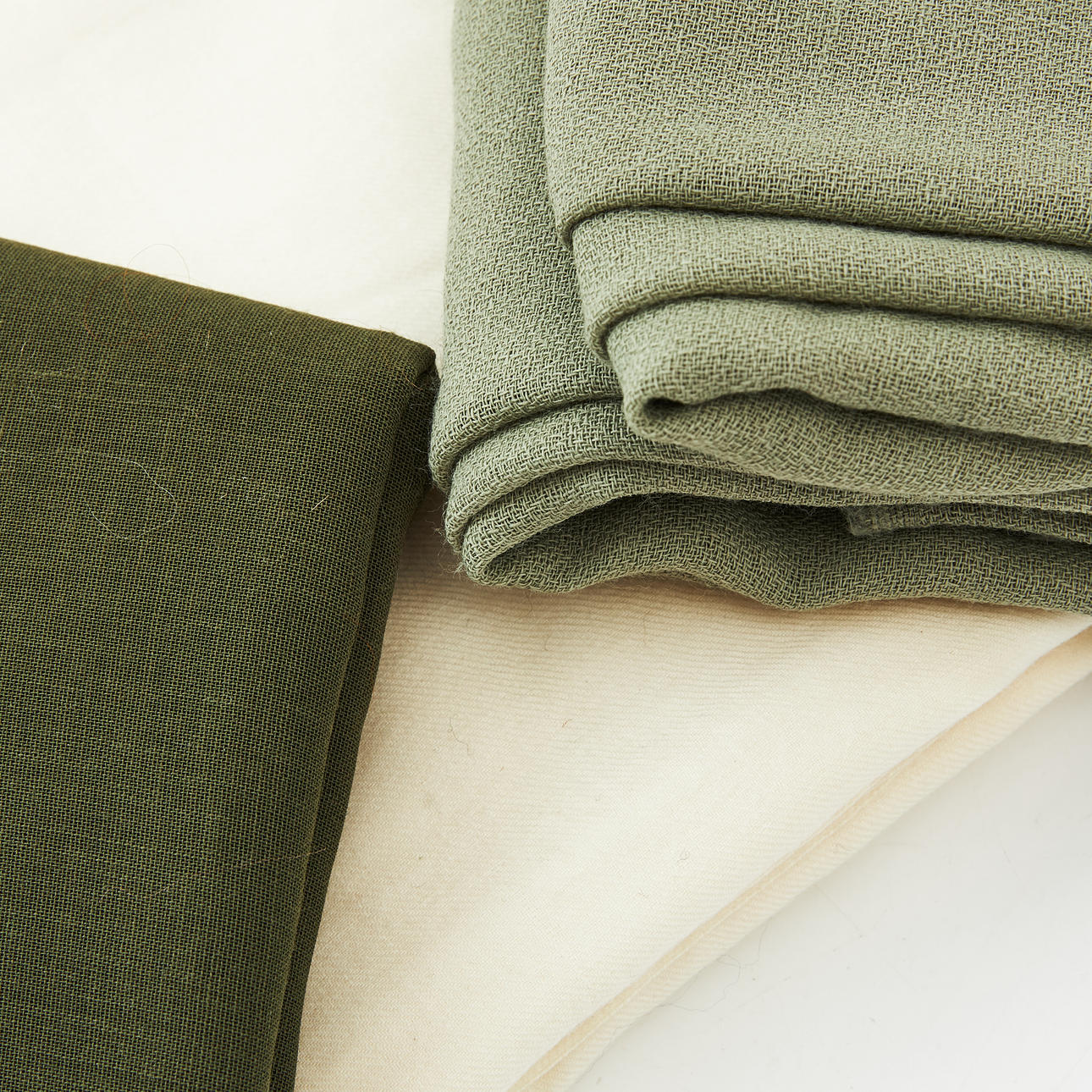 TEXTILE, wool, 3 pieces, thin quality, different texture.