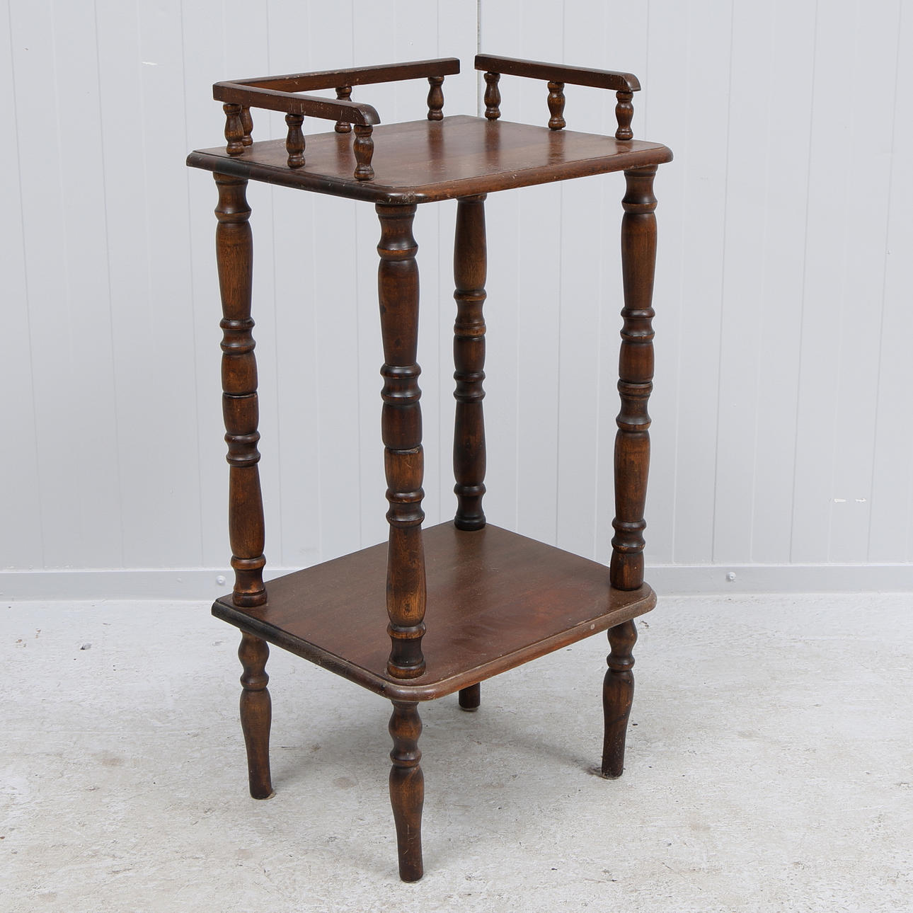 ETIENNSHELF, med reol, træ, 20. århundrede.