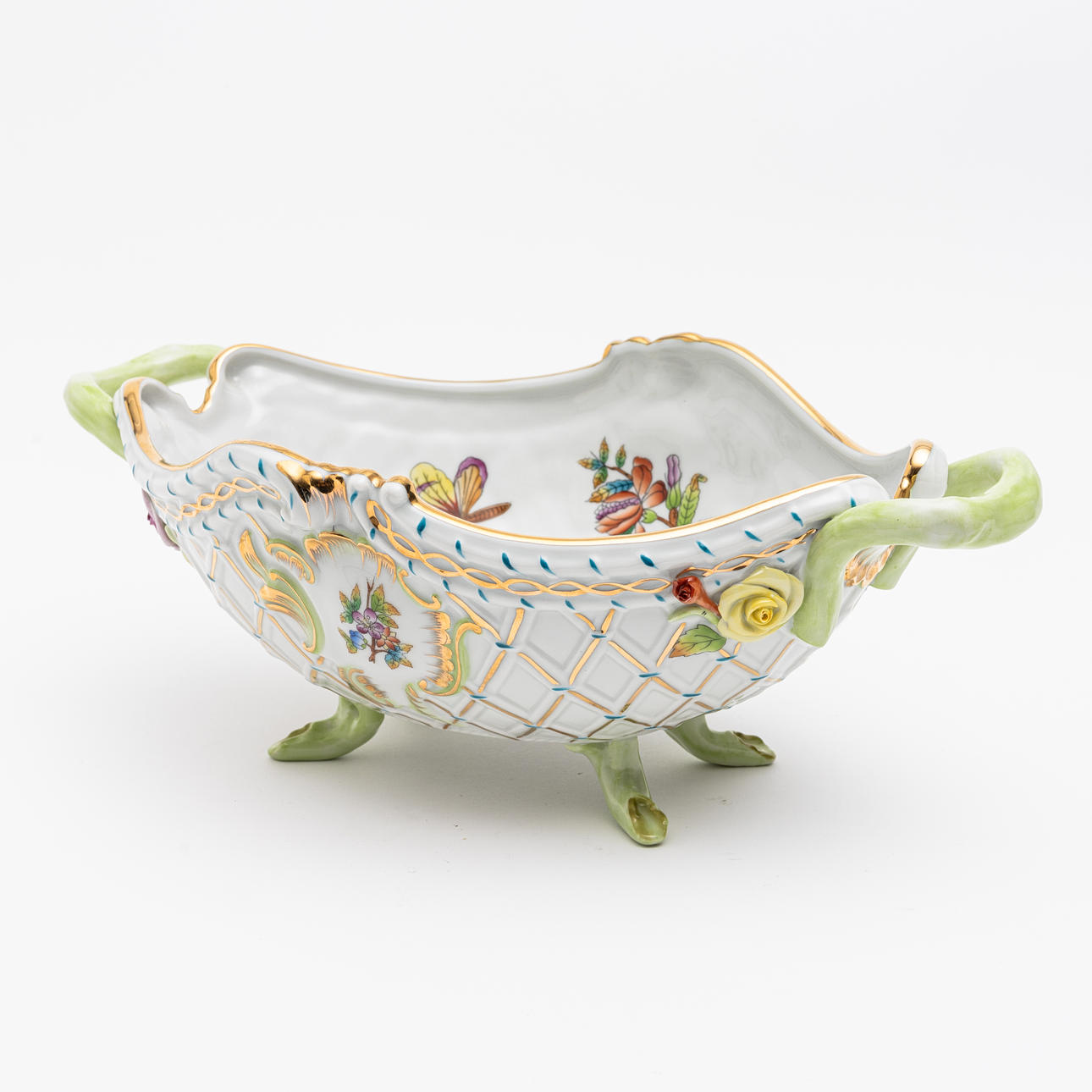 A porcelain JARDINJÄR, Herend, Hungary.