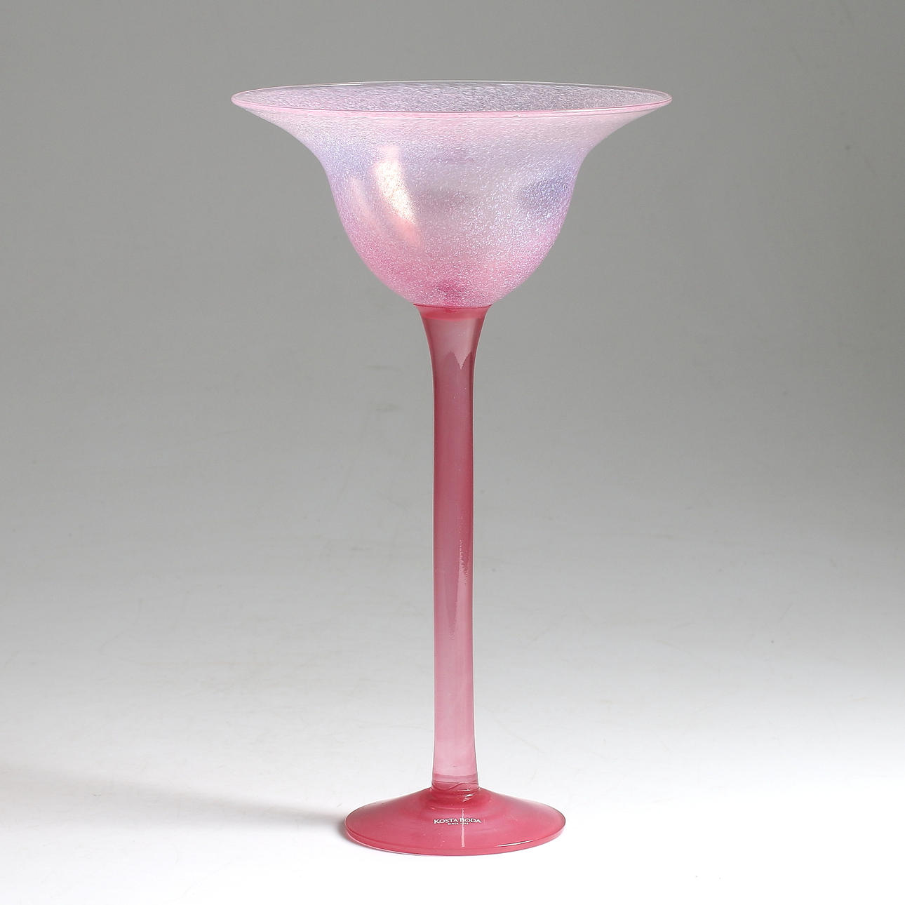 SKÅL PÅ FOT, glas, Atelier, signerad, Ulrica Hydman Vallien, Kosta Boda.