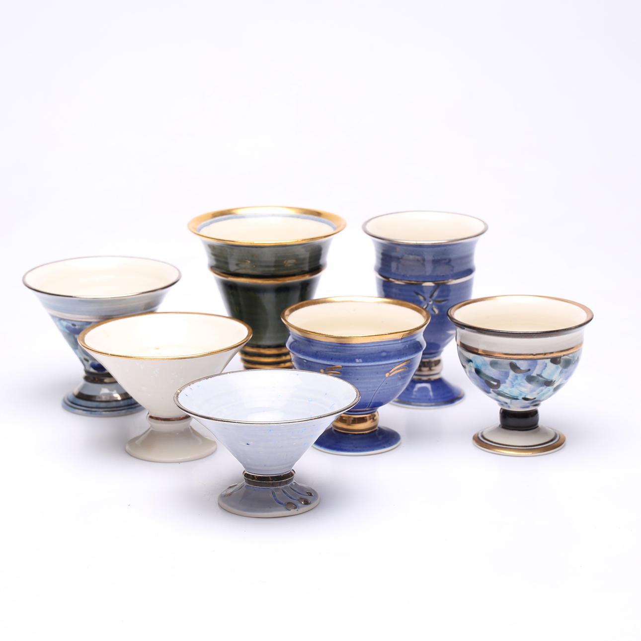 LOTTA & MARY. keramik, 7 delar.