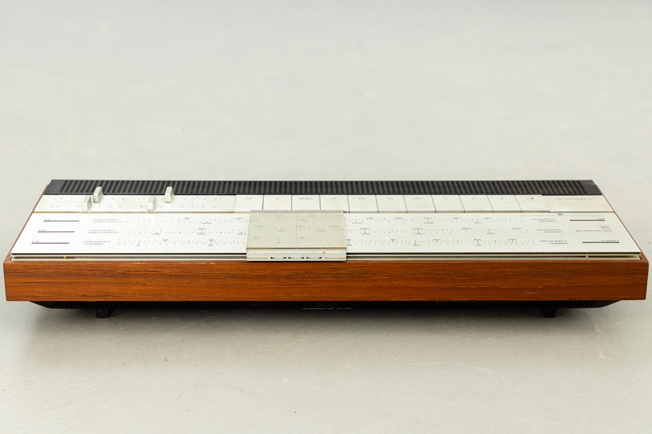 B&O “Beomaster 1200