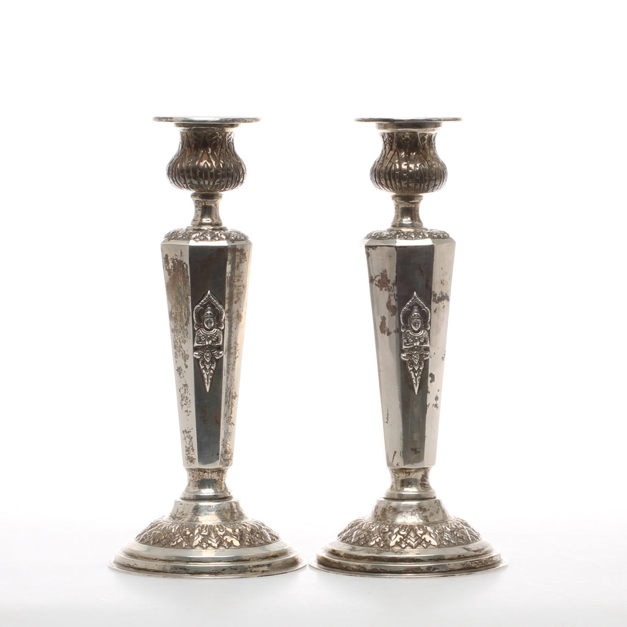 LJUSSTAKAR 1 par, silver, stämplade E Seng Chong, Siam, 1900-tal.