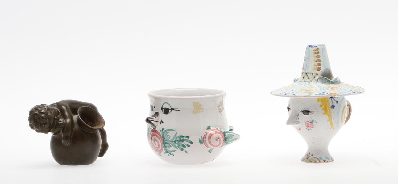 BLÄCKSTÄLL, brons, Just Andersen samt 2 SKÅLAR med ett lock, fajans, Björn Wiinblad.